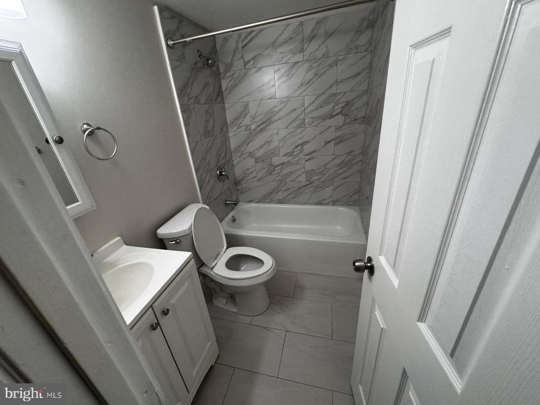 Bathroom, Interior, Marble Walls
