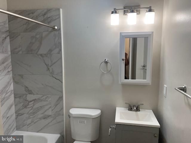 Bathroom, Interior, Marble Walls