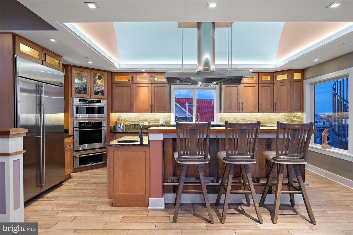 Interior, Kitchen, Recessed Lighting, Stainless Steel Appliances, Wood Texture Flooring