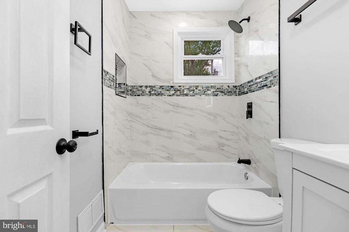 Bathroom, Interior, Marble Walls