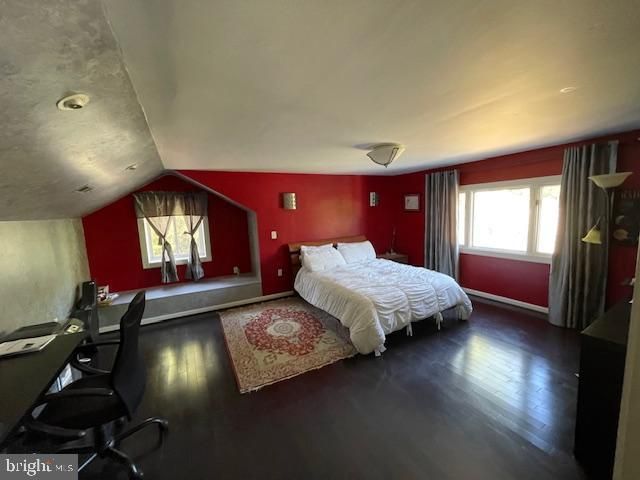 Bedroom, Home Office, Interior, Recessed Lighting, Wood Texture Flooring