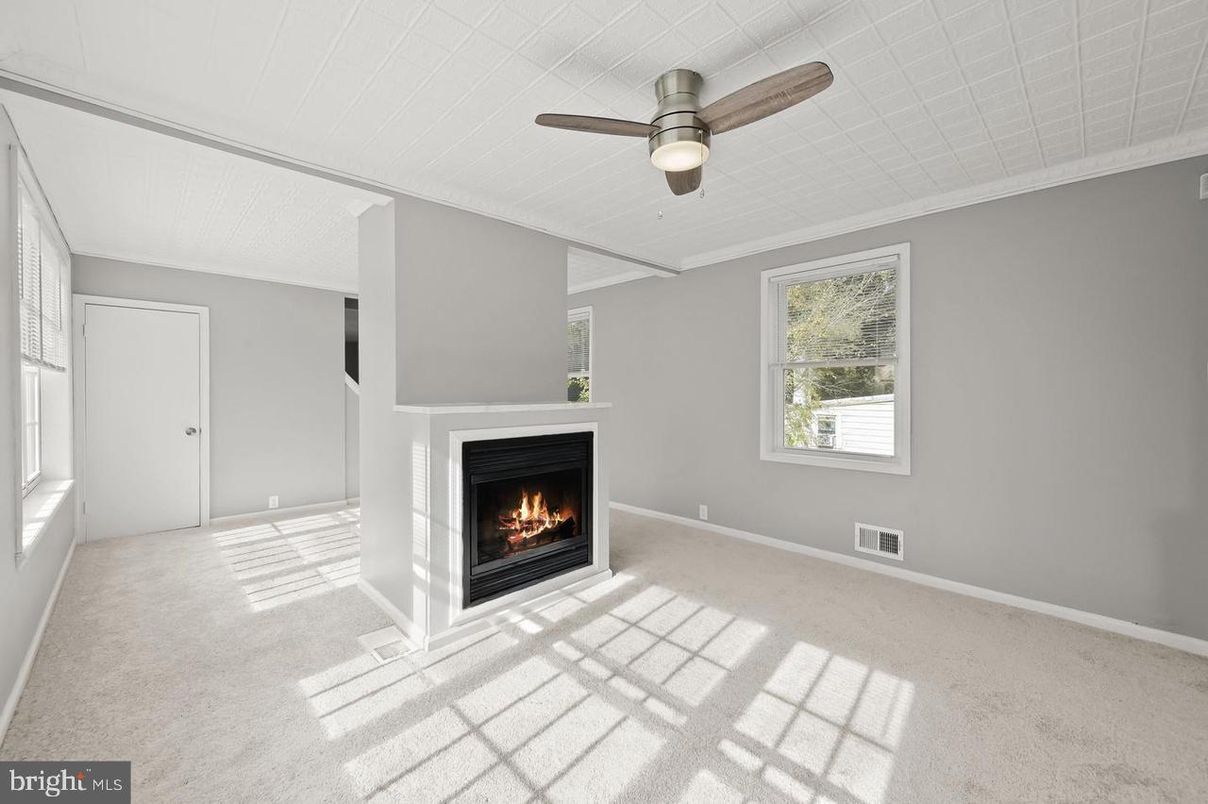Empty room, Fireplace, Interior