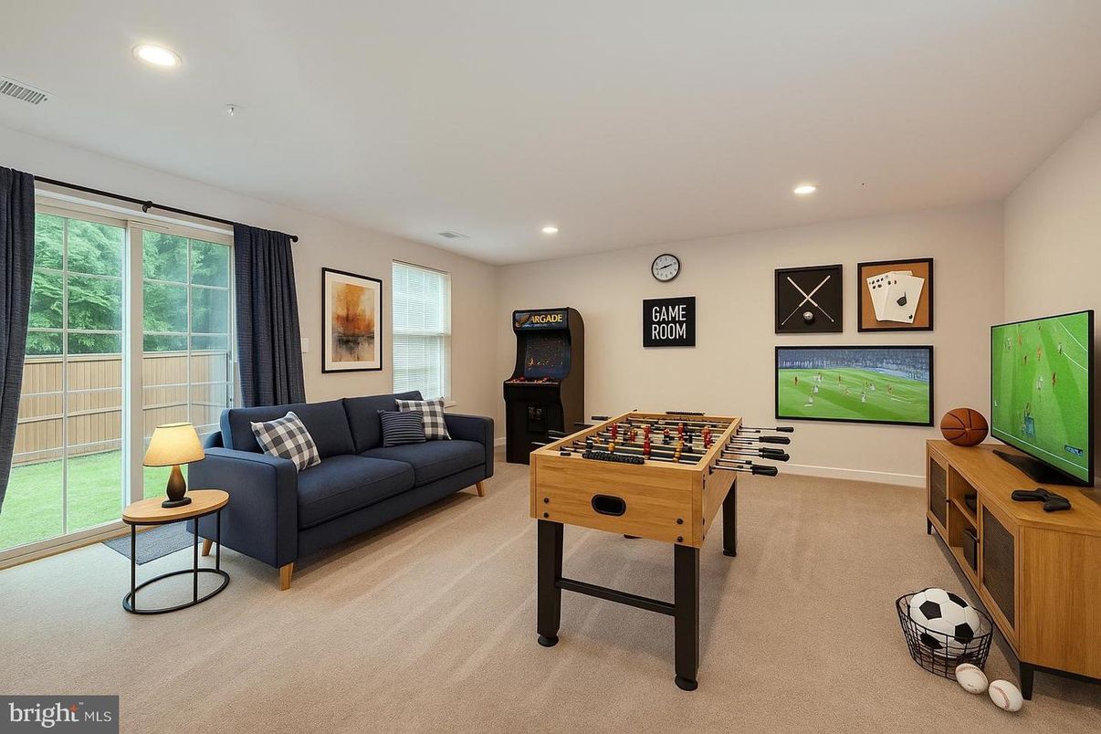 Game Room, Interior, Living room, Recessed Lighting