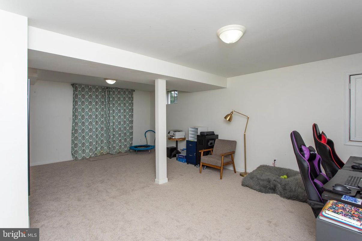Fitness Equipment, Home Office, Interior
