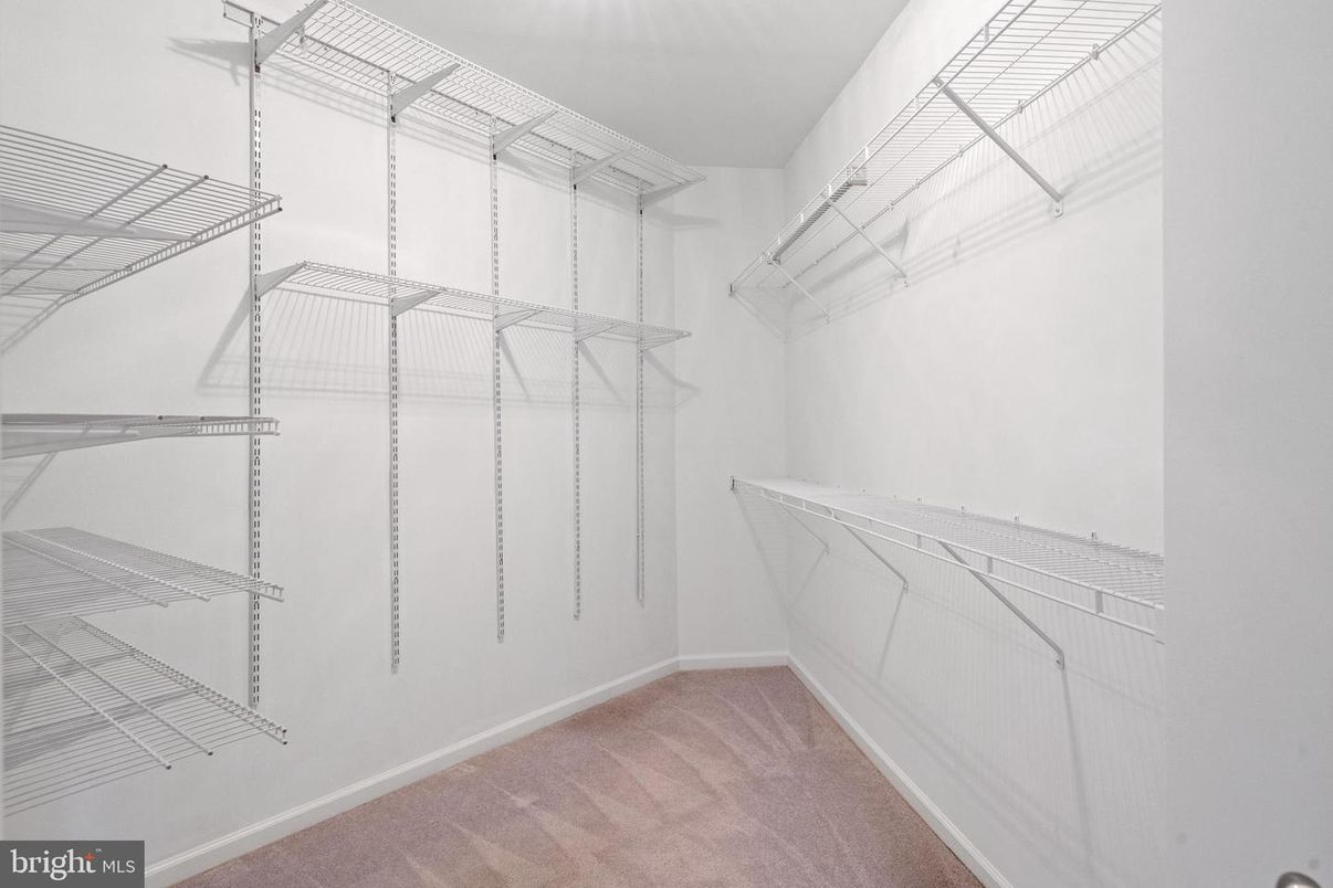 Interior, Walk-in Closets