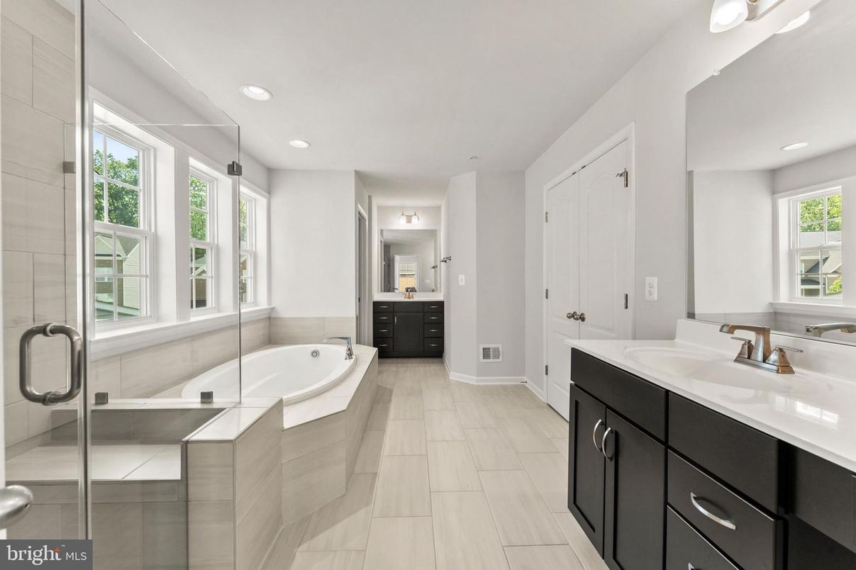 Bathroom, Dual Sink Vanities, Glass Shower, Interior, Recessed Lighting