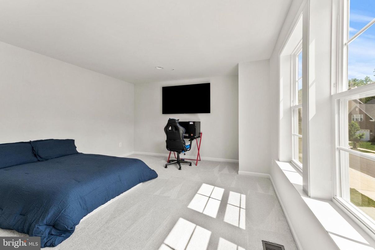 Bedroom, Home Office, Interior, Recessed Lighting