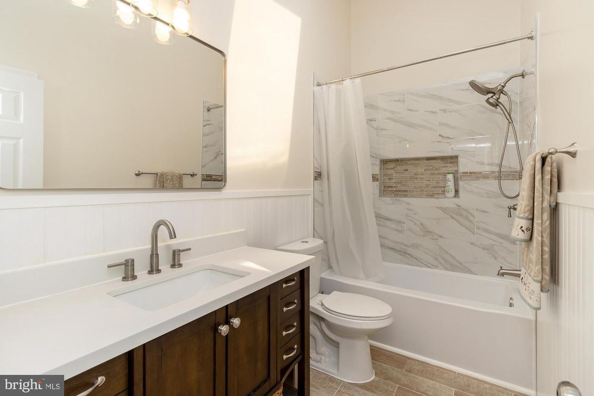 Bathroom, Interior, Marble Walls