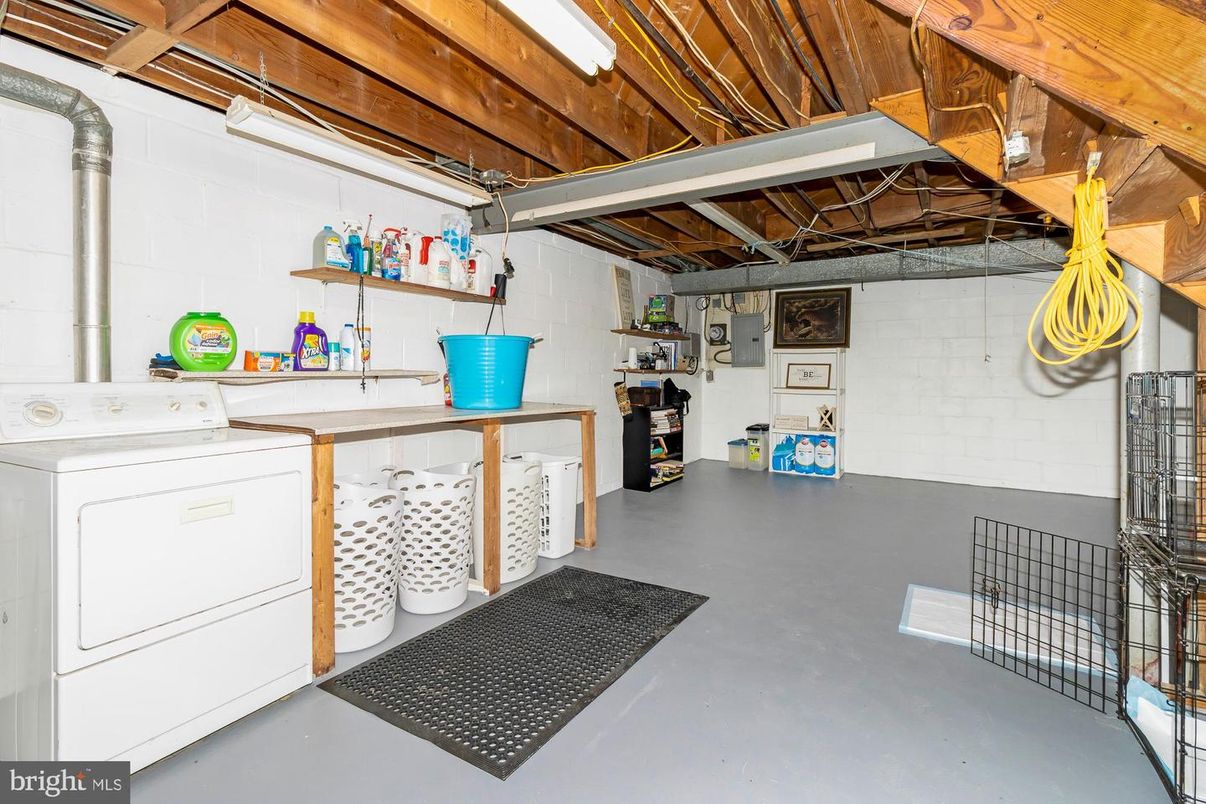 Interior, Utility Closets, Washer, Wooden Beams, Wooden Ceilings