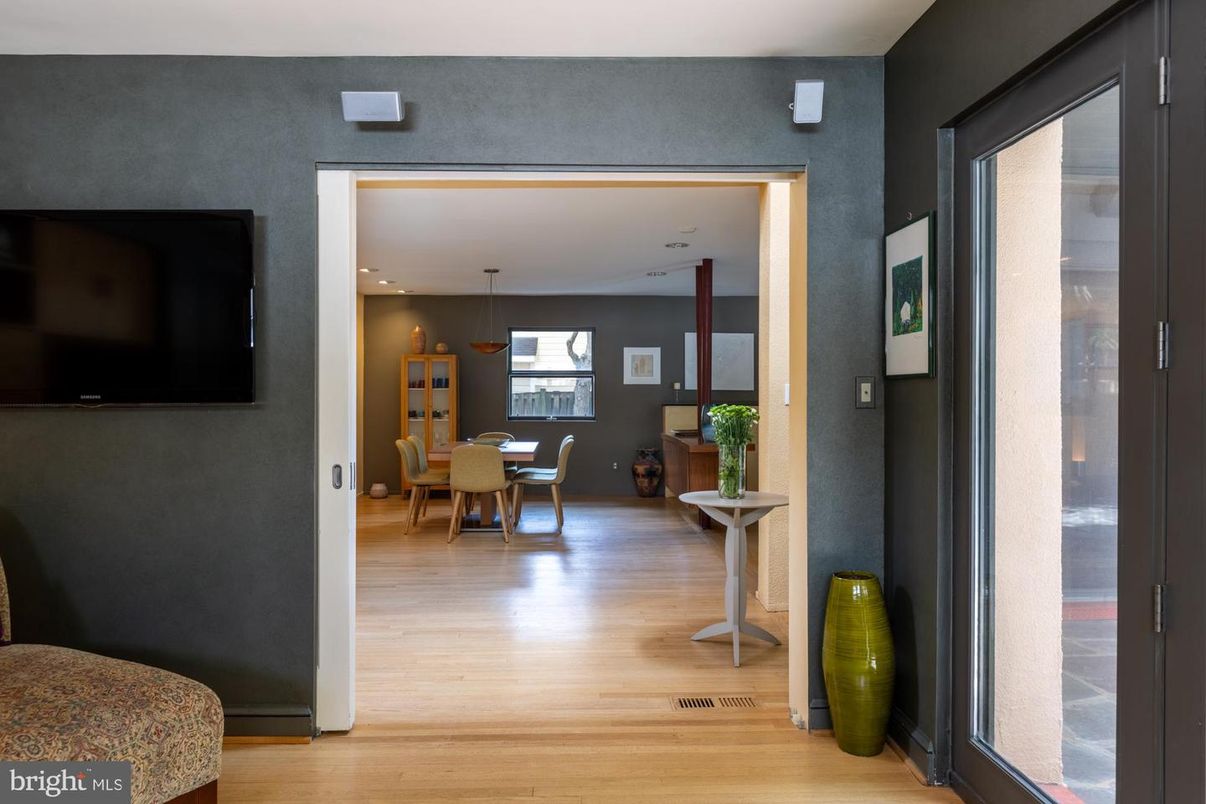 Dining room, Interior, Pendant Lights, Recessed Lighting, Wood Texture Flooring
