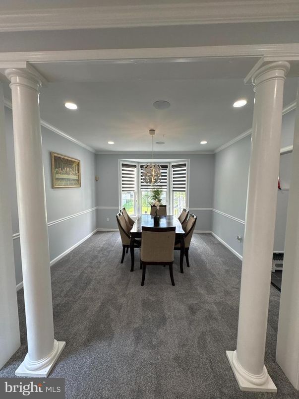 Chandelier, Dining room, Interior, Recessed Lighting