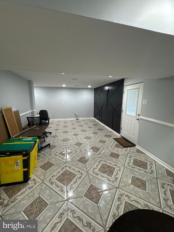 Interior, Recessed Lighting