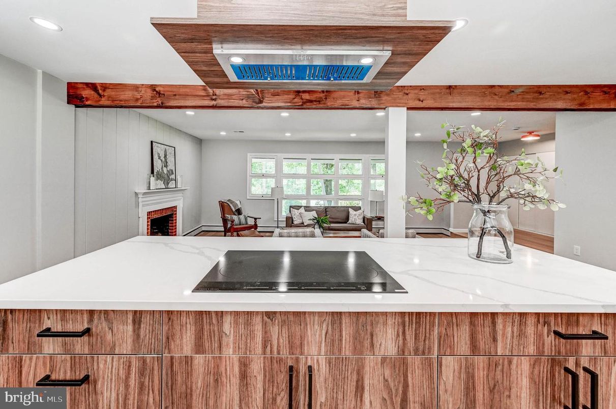 Fireplace, Interior, Kitchen, Living room, Recessed Lighting