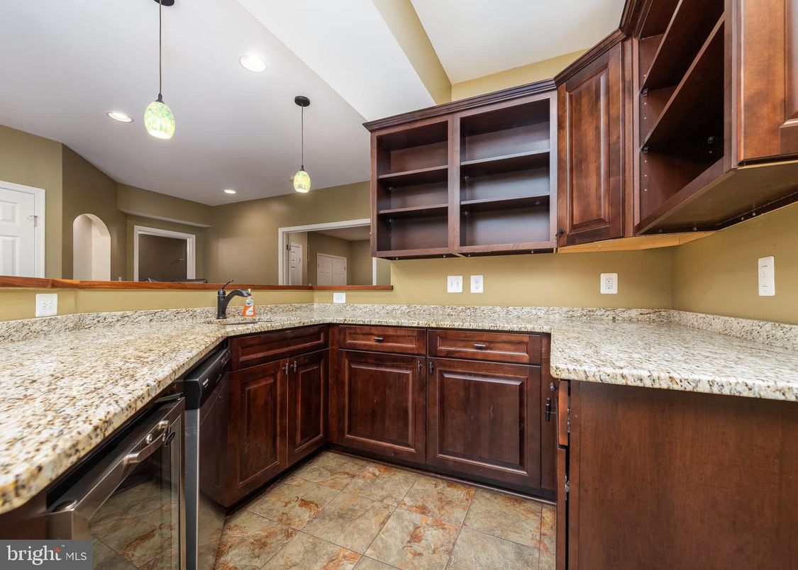 Interior, Kitchen, Pendant Lights, Recessed Lighting