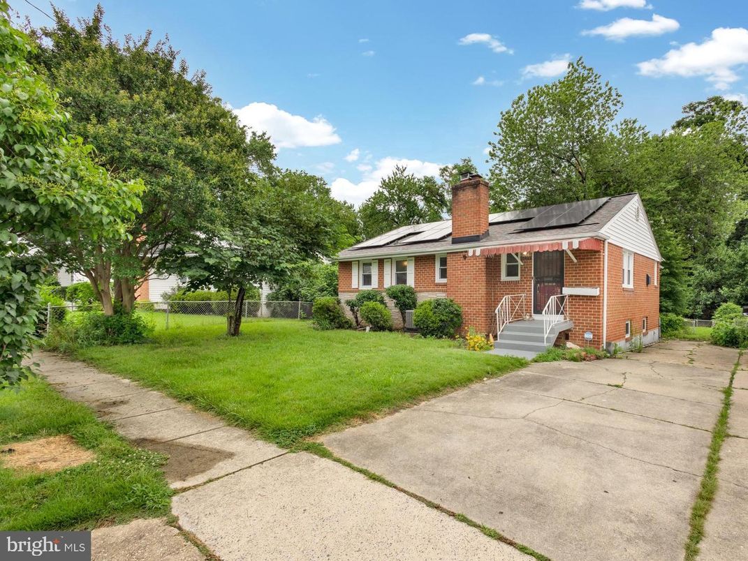 Backyard, Exterior, Solar Panels