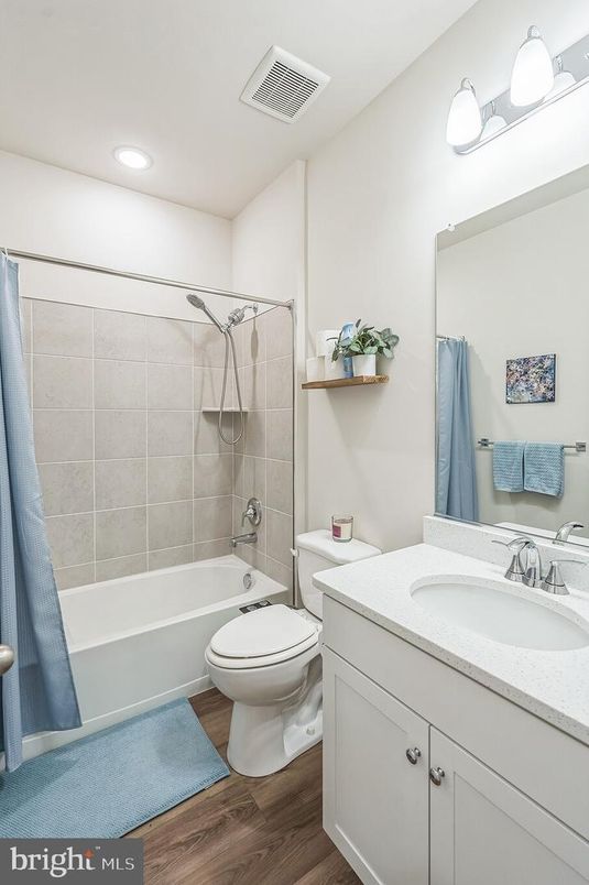 Bathroom, Interior, Recessed Lighting, Wood Texture Flooring