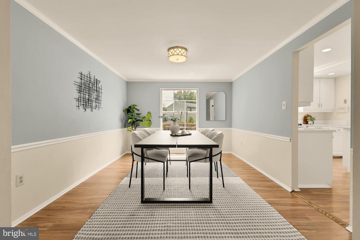 Dining room, Interior, Recessed Lighting, Wood Texture Flooring