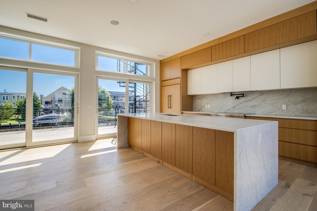 Interior, Kitchen, Marble Walls, Recessed Lighting, Wood Texture Flooring