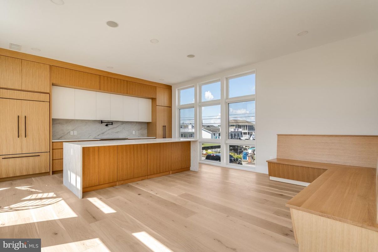 Interior, Kitchen, Marble Walls, Recessed Lighting, Wood Texture Flooring