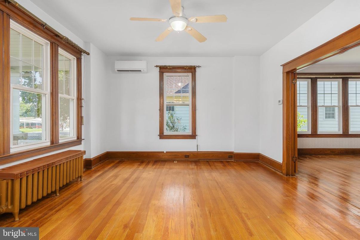 Empty room, Interior, Wood Texture Flooring
