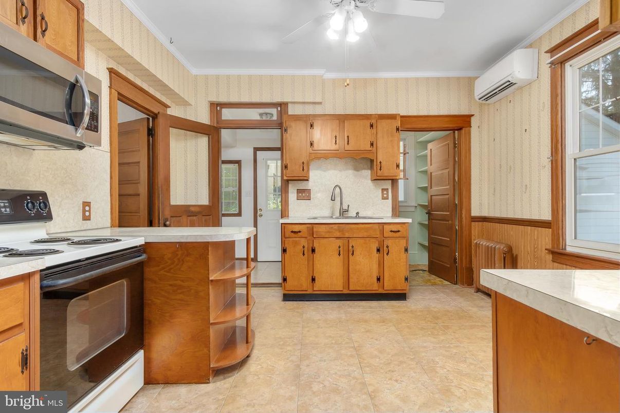 Interior, Kitchen