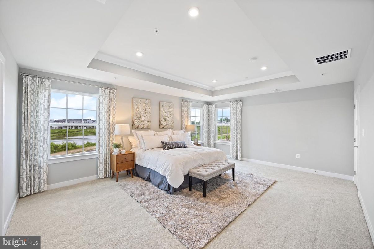 Bedroom, Interior, Recessed Lighting
