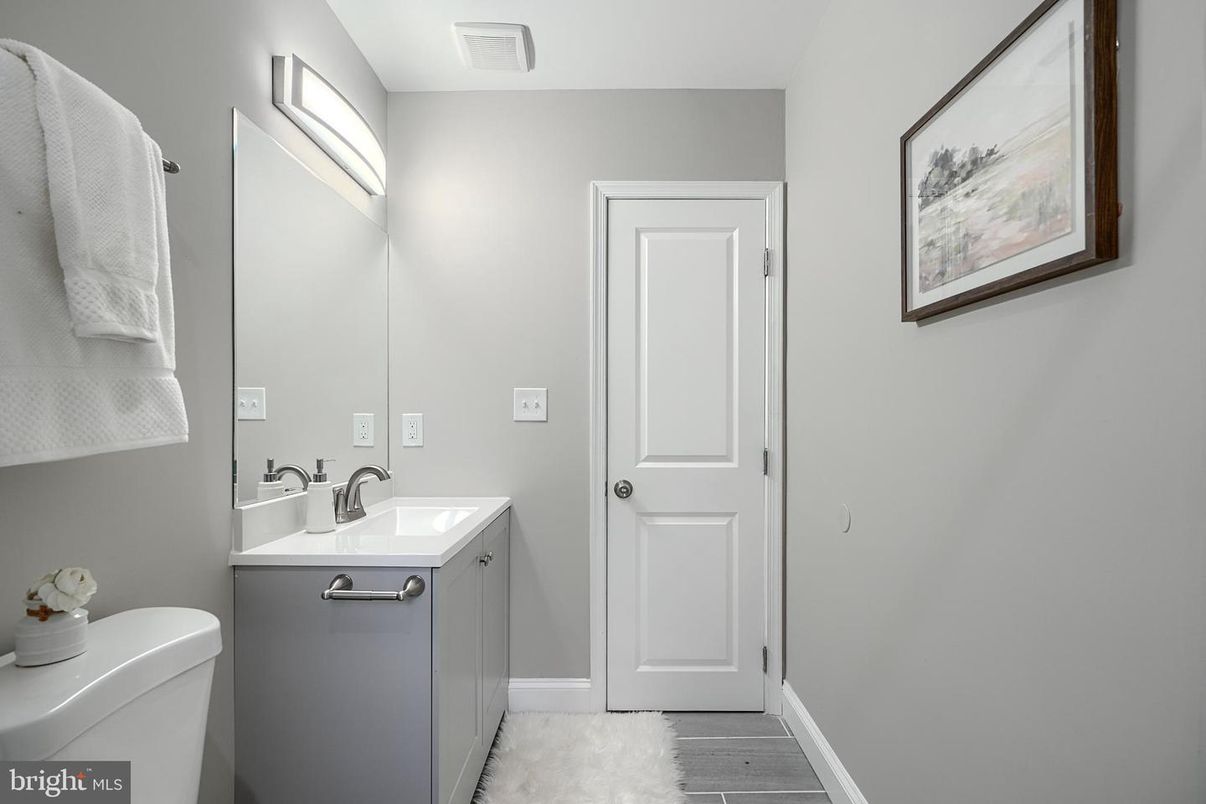 Bathroom, Interior, Wood Texture Flooring