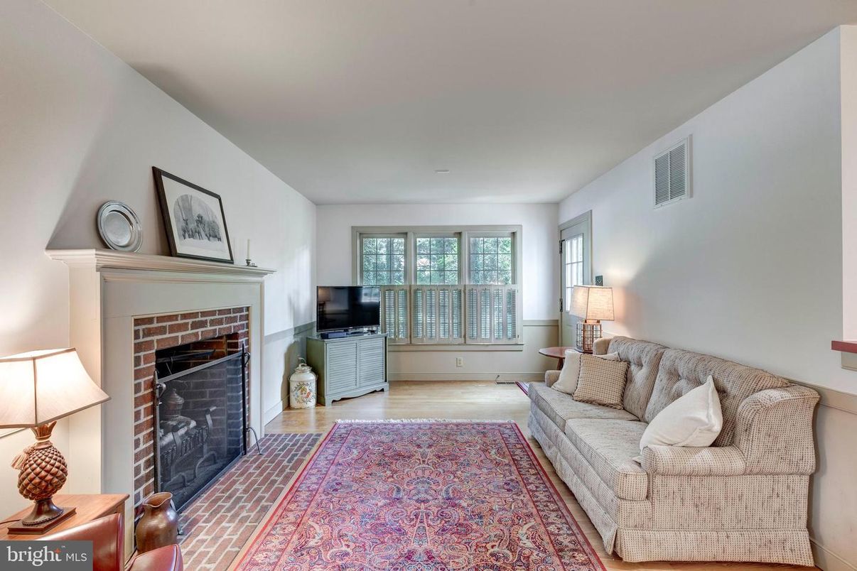 Fireplace, Interior, Wood Texture Flooring