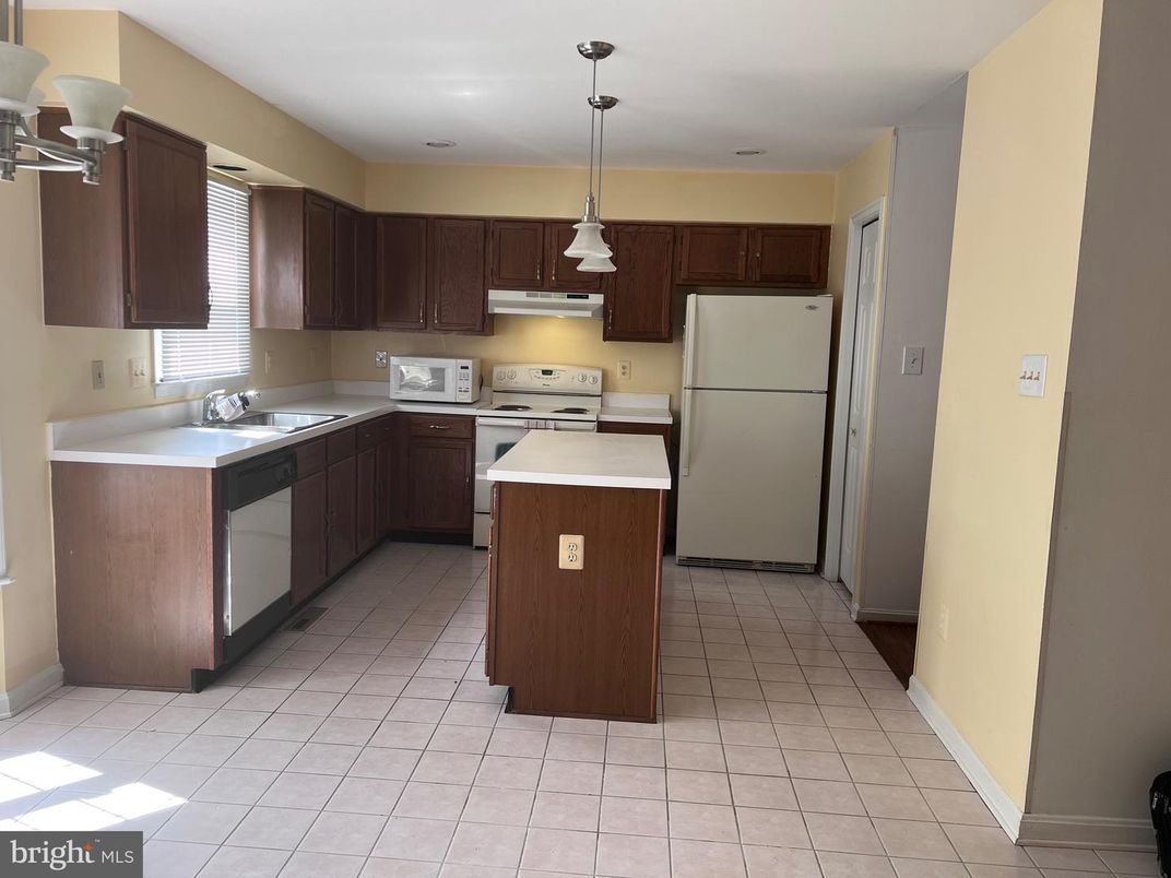 Interior, Kitchen, Pendant Lights