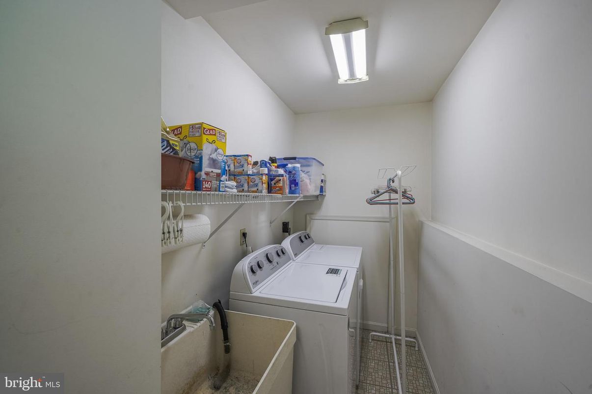 Interior, Washer