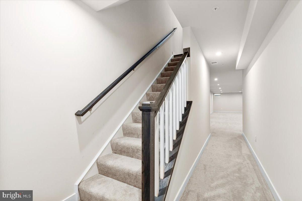 Interior, Recessed Lighting