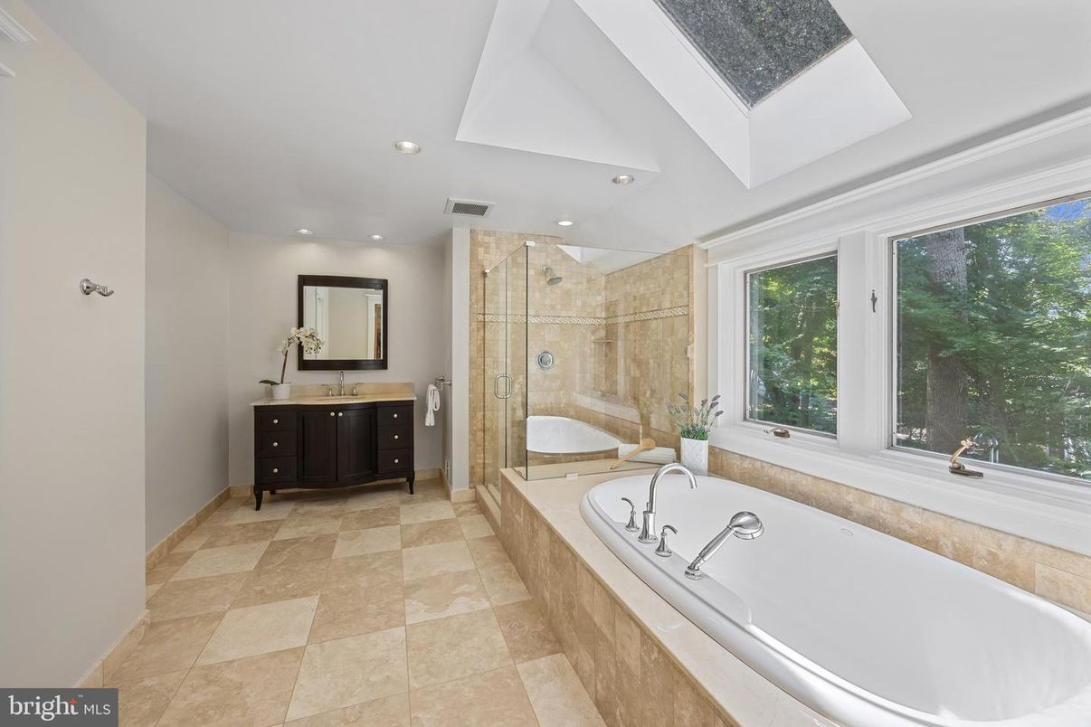 Bathroom, Dual Sink Vanities, Glass Shower, Interior, Recessed Lighting