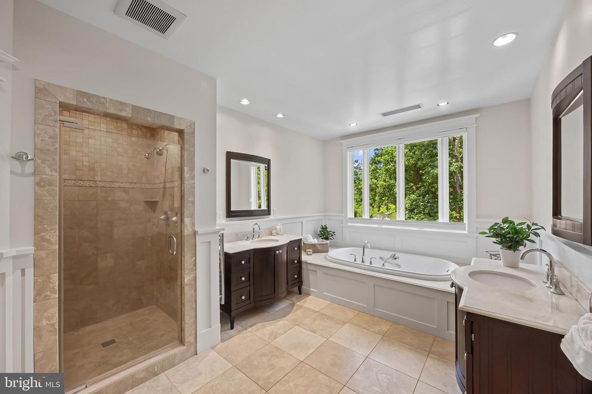 Bathroom, Dual Sink Vanities, Glass Shower, Interior, Recessed Lighting