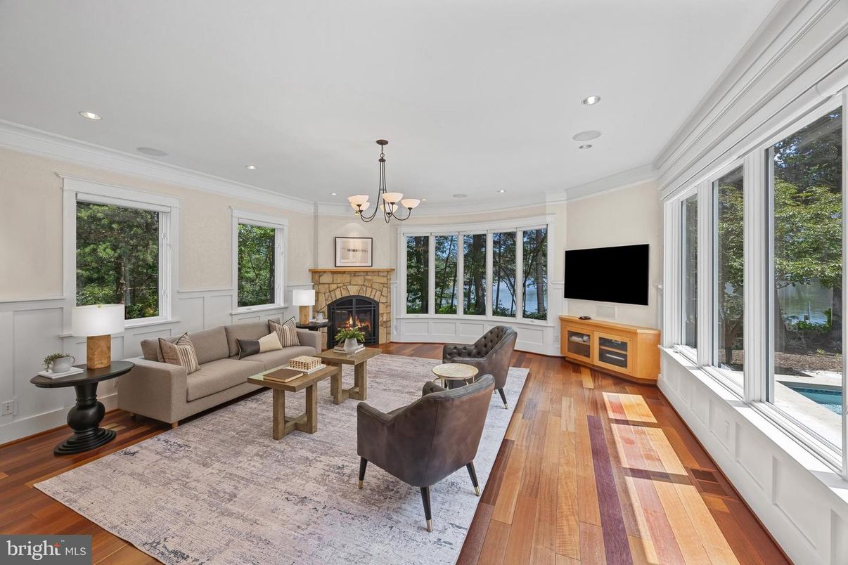 Chandelier, Fireplace, Interior, Living room, Recessed Lighting, Wood Texture Flooring