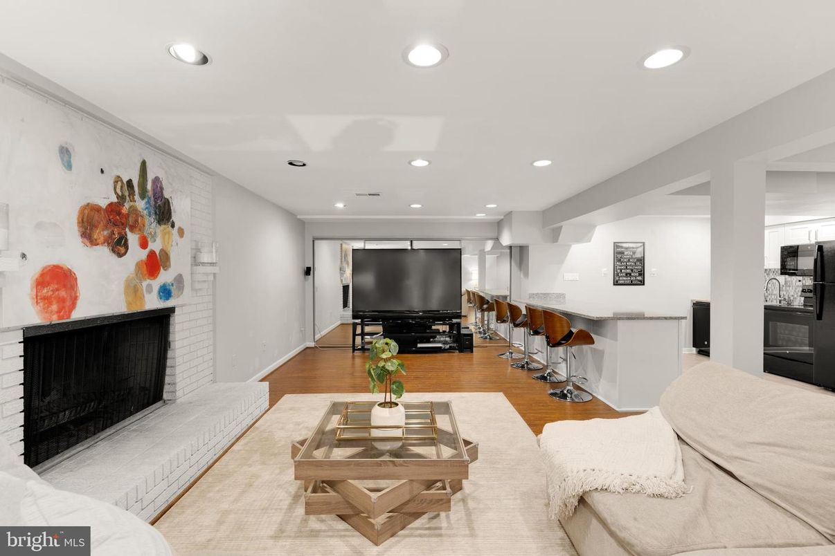 Fireplace, Interior, Living room, Recessed Lighting, Wood Texture Flooring