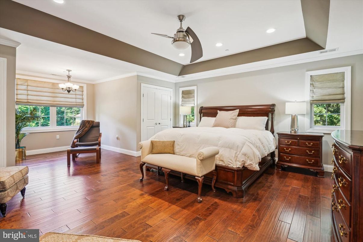Bedroom, Chandelier, Interior, Recessed Lighting, Wood Texture Flooring
