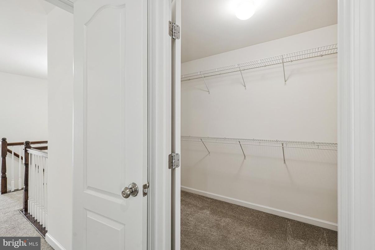 Interior, Walk-in Closets