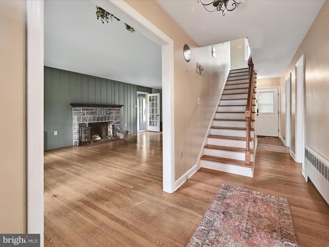 Fireplace, Interior, Wood Texture Flooring