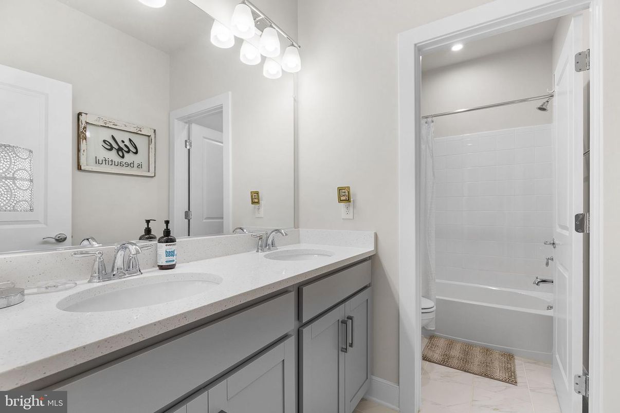 Bathroom, Dual Sink Vanities, Interior, Marble, Recessed Lighting