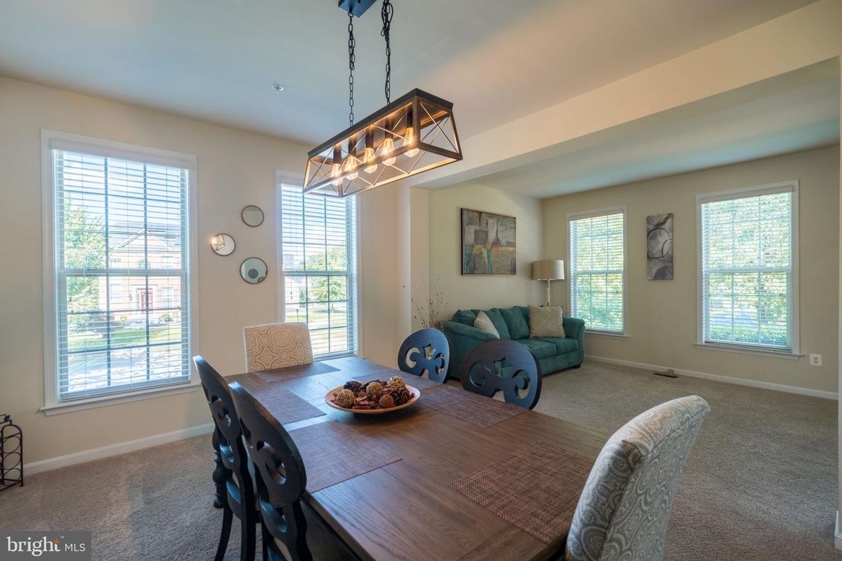 Dining room, Interior, Pendant Lights