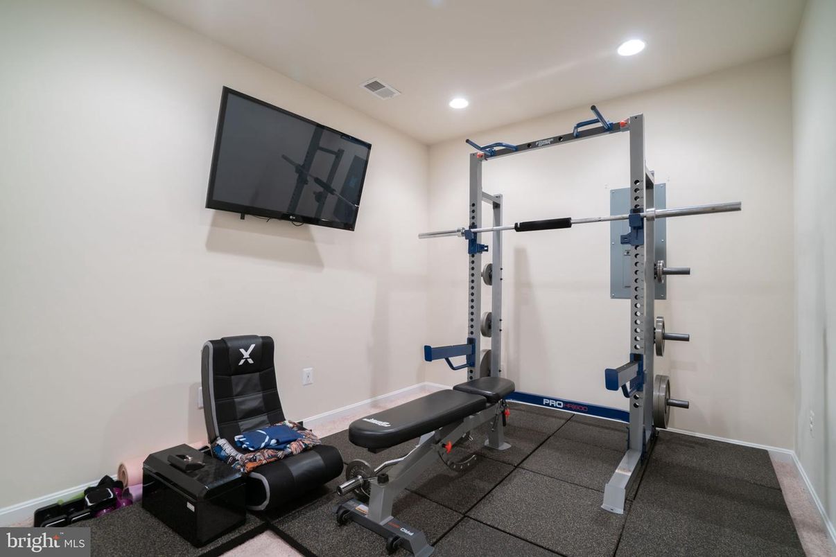 Fitness Equipment, Interior, Recessed Lighting