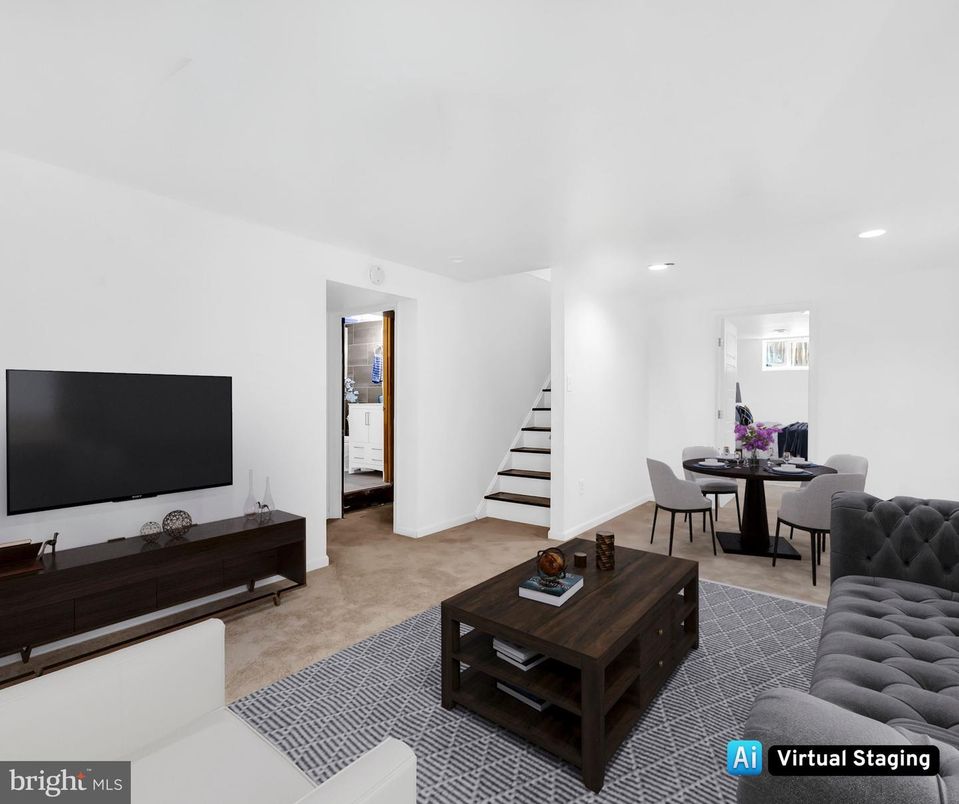 Dining room, Interior, Living room, Recessed Lighting