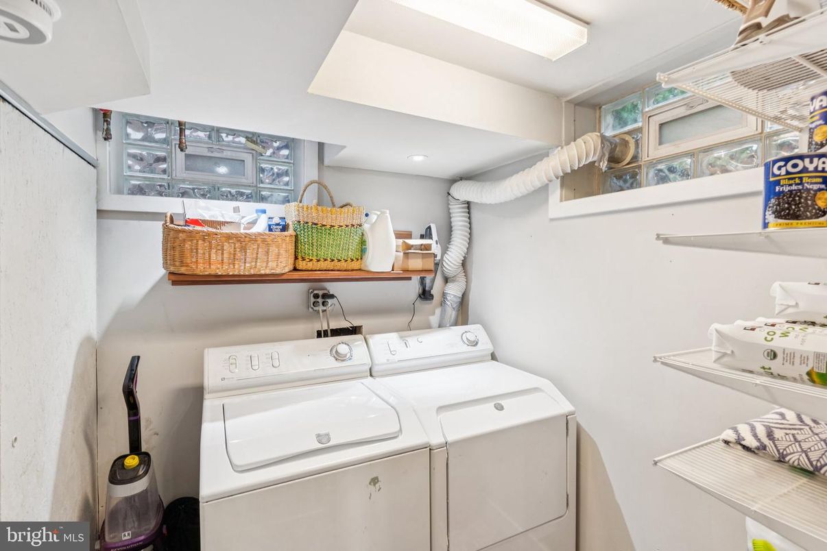 Interior, Recessed Lighting, Washer