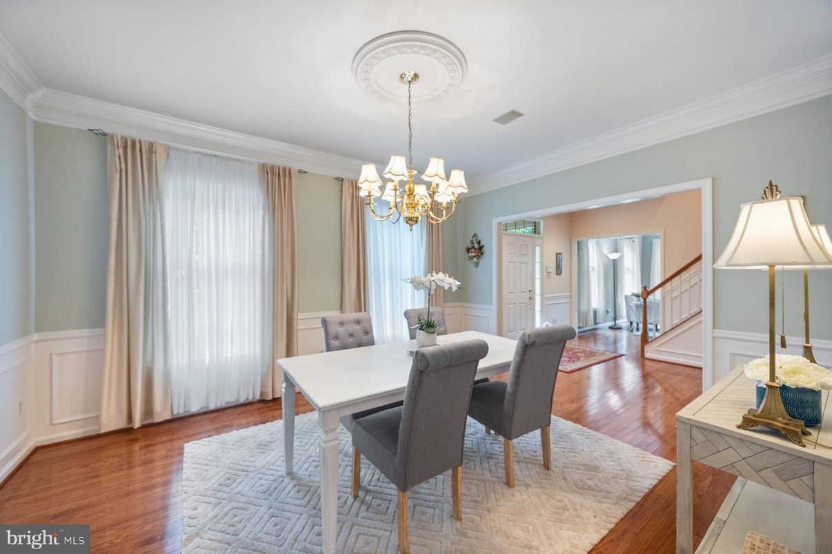Chandelier, Dining room, Interior, Wood Texture Flooring