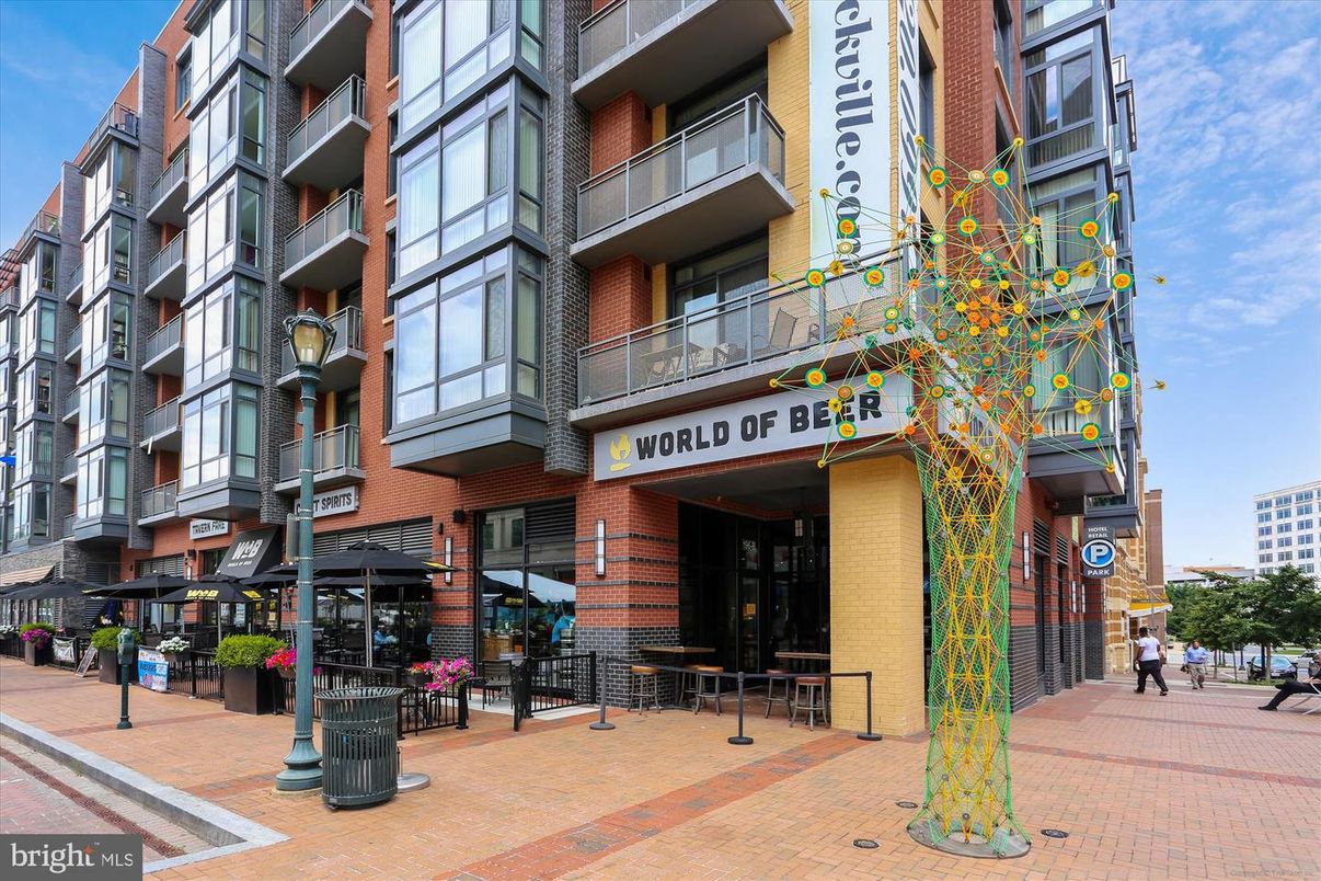 Exterior, Facade, Brick Facade, Condo Building
