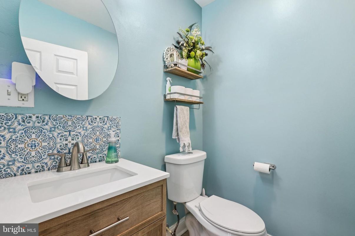Bathroom, Interior