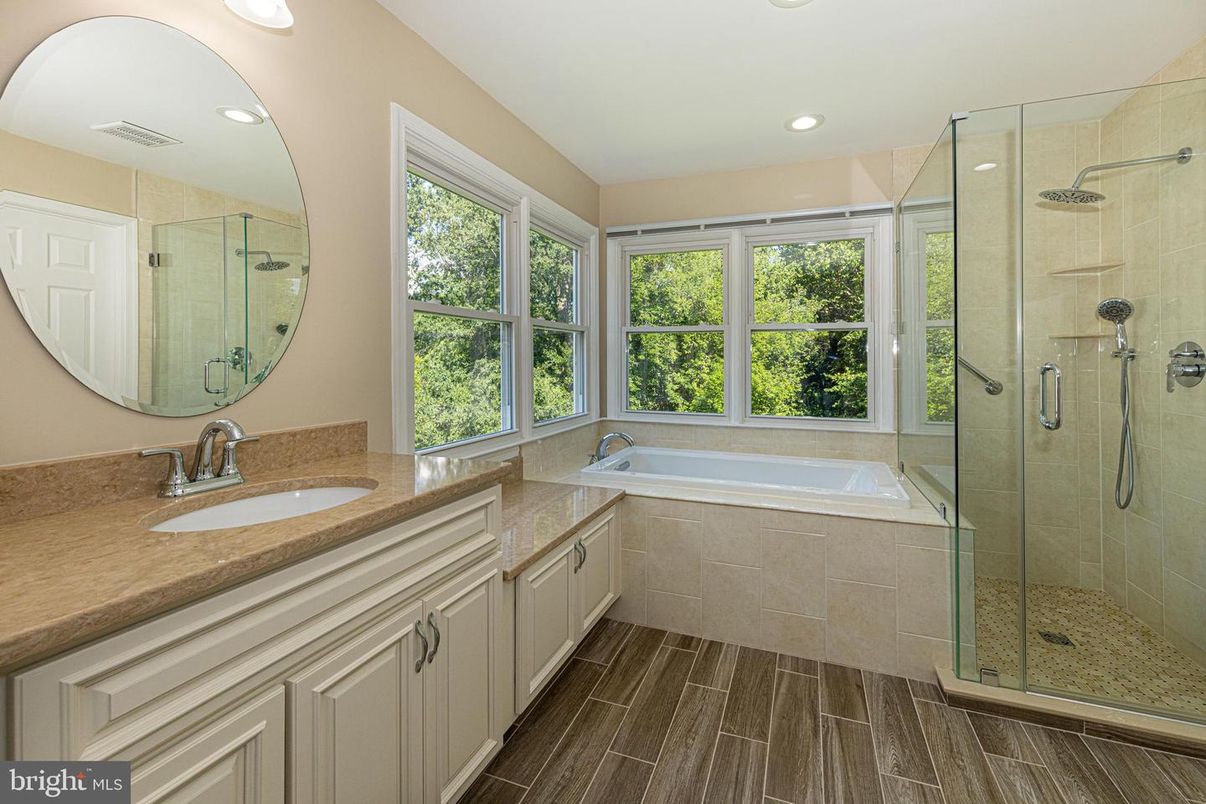 Bathroom, Dual Sink Vanities, Glass Shower, Interior, Recessed Lighting