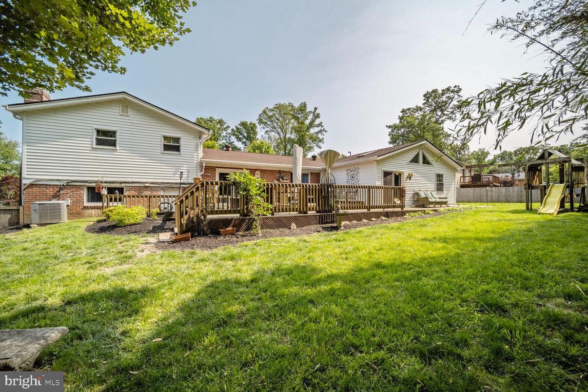 Backyard, Exterior, Playground