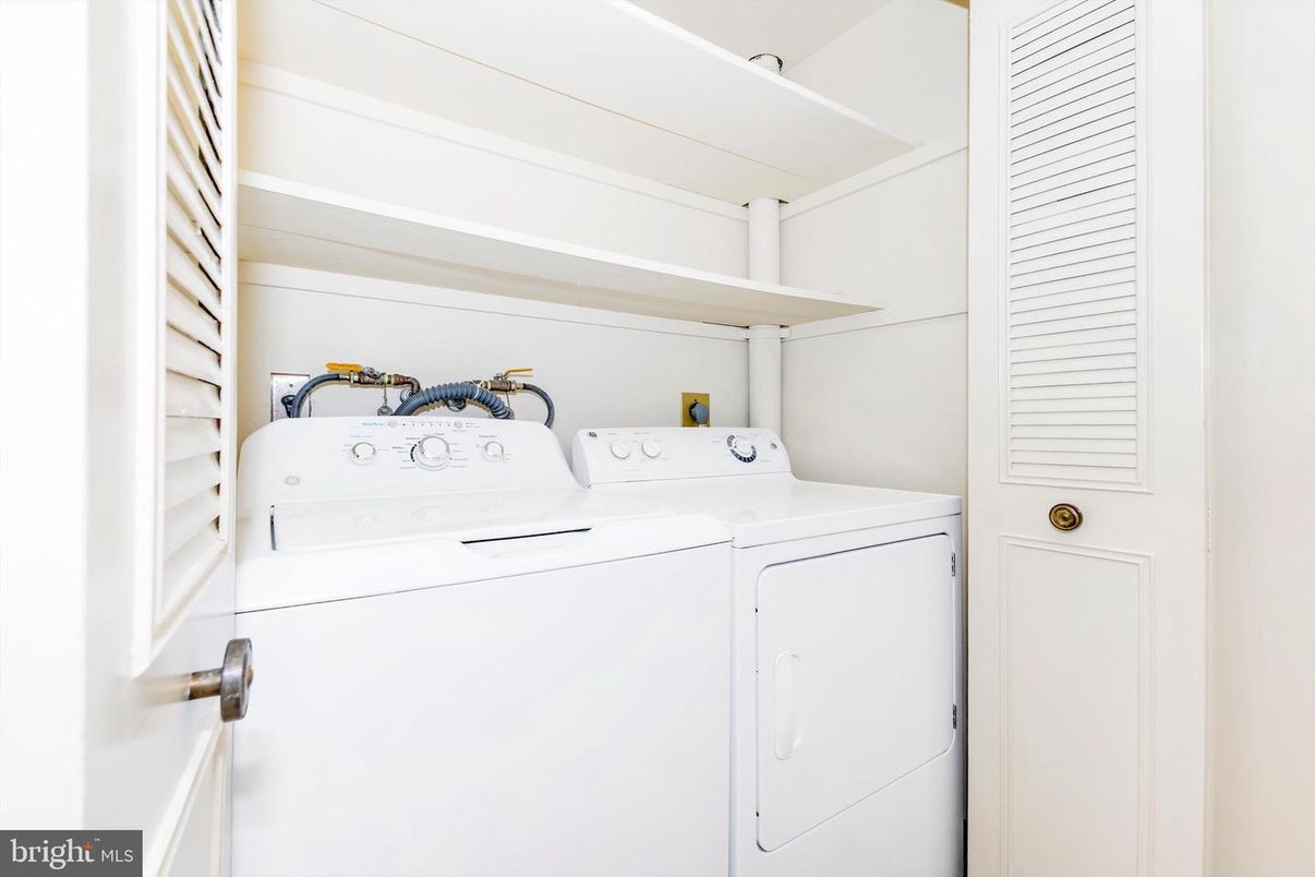 Interior, Utility Closets, Washer