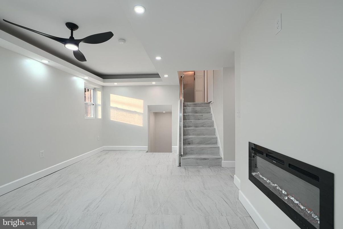 Interior, Marble, Recessed Lighting